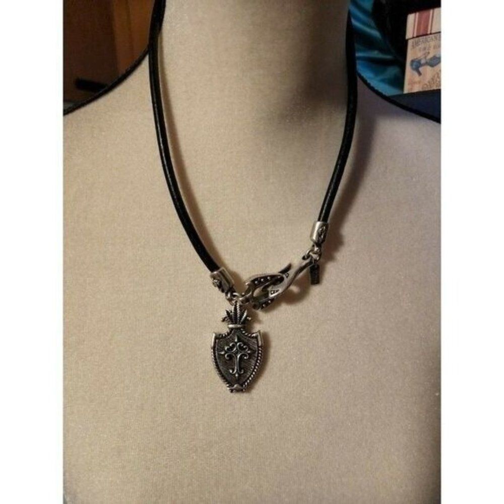 Leather Necklace Crest Man Gothic Family Crest Cross - Picture 2 of 10